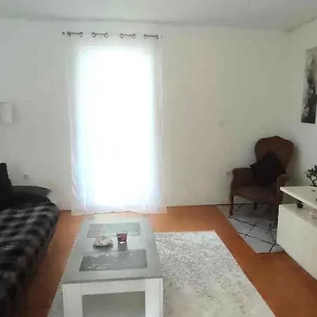 Weekend House Emma Casa de Férias