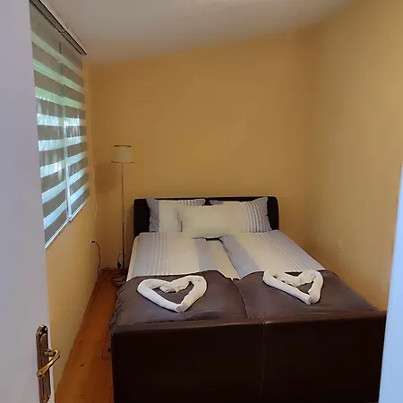 Weekend House Emma Ferienhaus Bihać