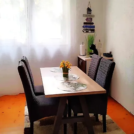 Weekend House Emma Ferienhaus